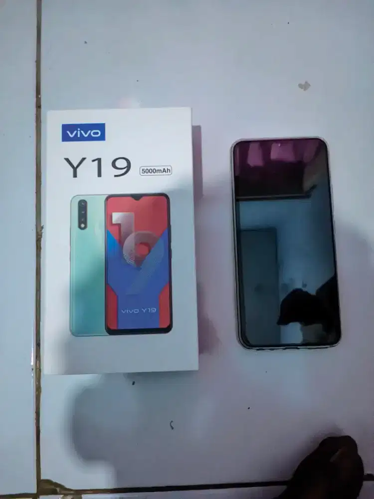 Hp Vivo y19 masih baru segel