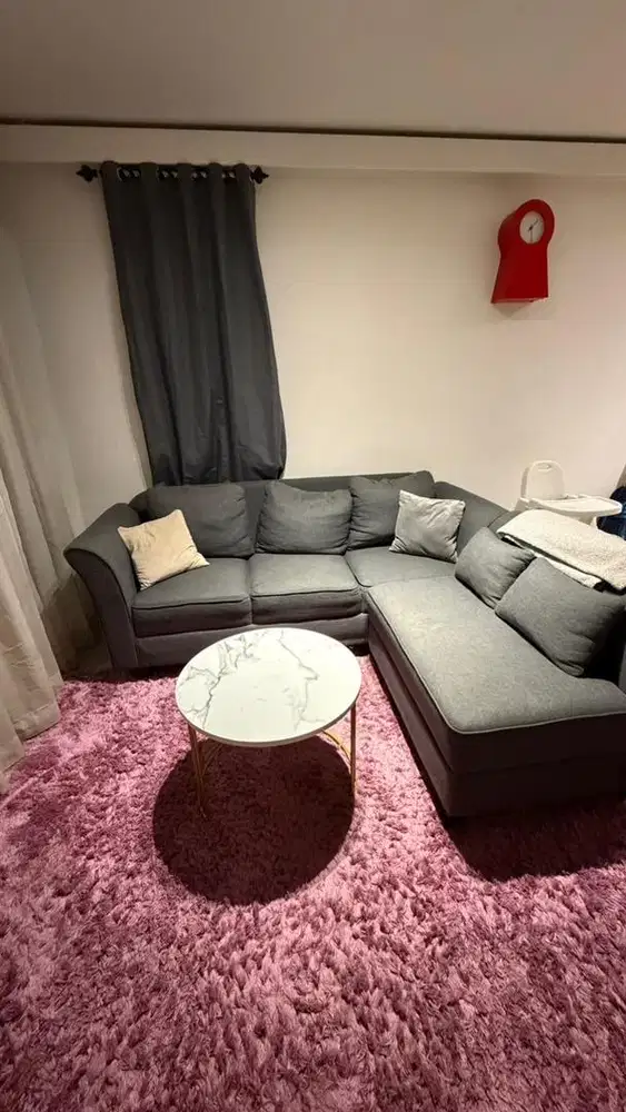 Sofa Sudut / L-Shape Minimalis Warna Abu-Abu Charcoal (Empuk & Nyaman)