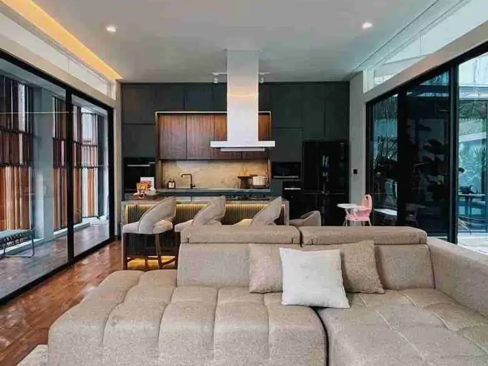 Di jual villa mewah ROI tinggi di Dago Pakar Resort dengan private pool.
