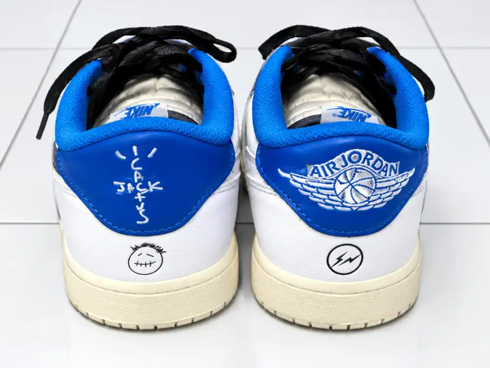 Travis Scott Low 44