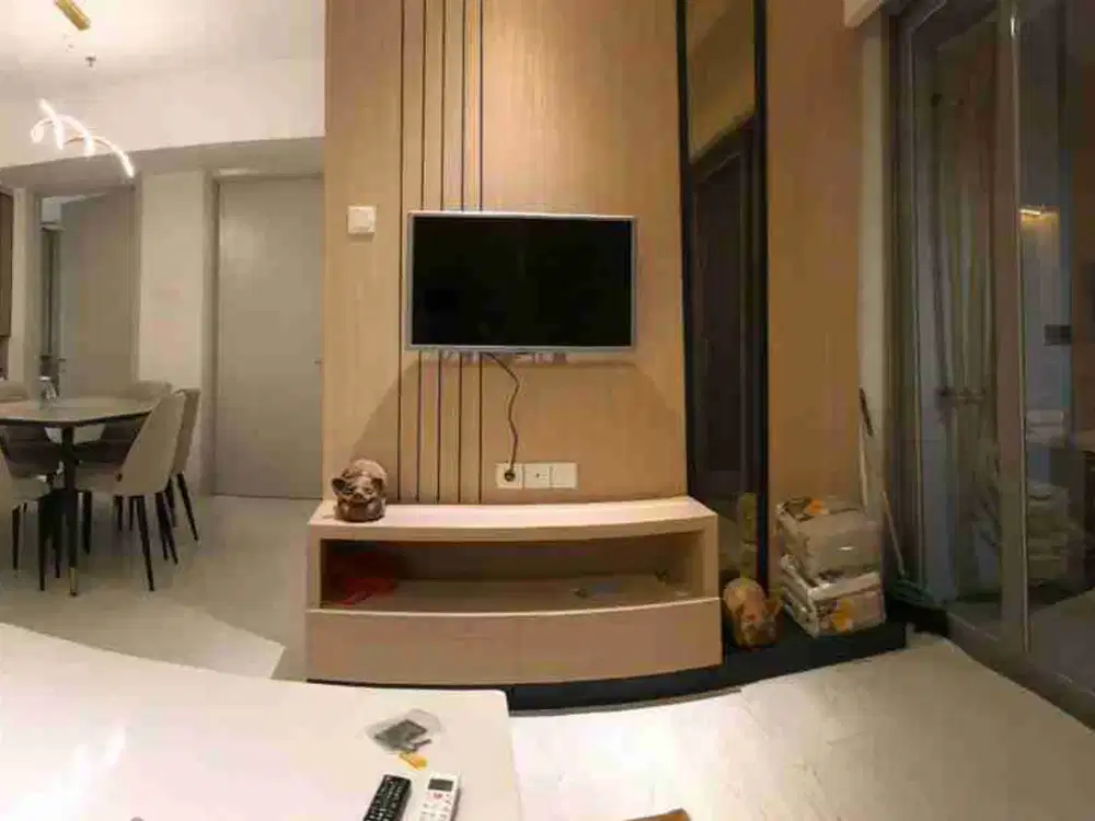 Muraaahhh! Dijual Laviz Apartemen Connect Pakuwon Mall, Lantai 30