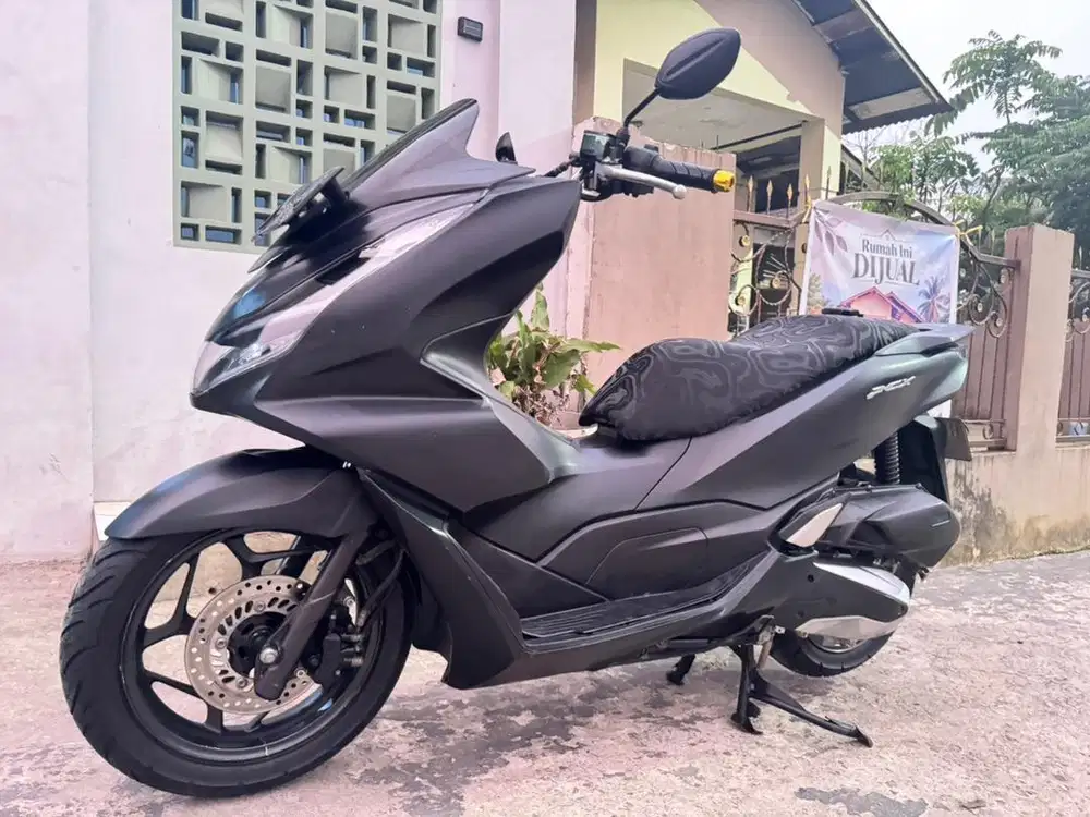 JUAL MOTOR HONDA PCX FACELIFT 160CC TAHUN 2021