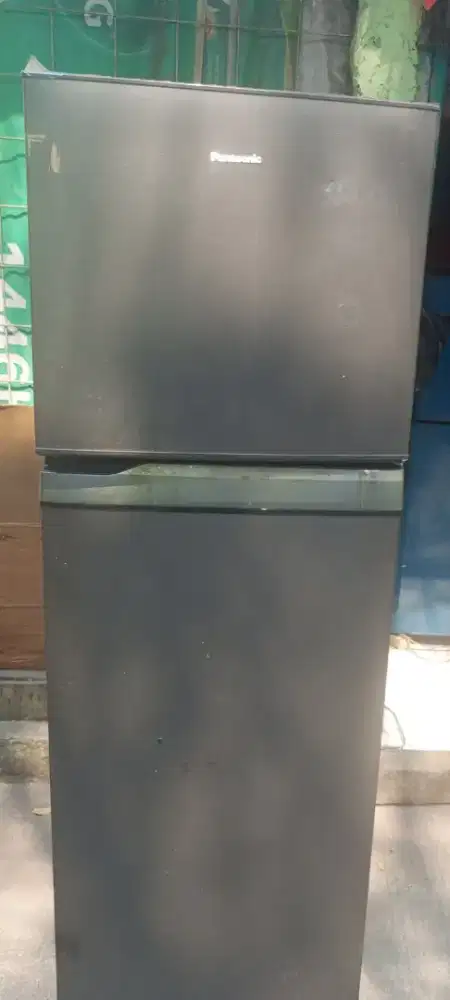 Kulkas panasonic jumbo siap pakai barang ORI bukan servicsan
