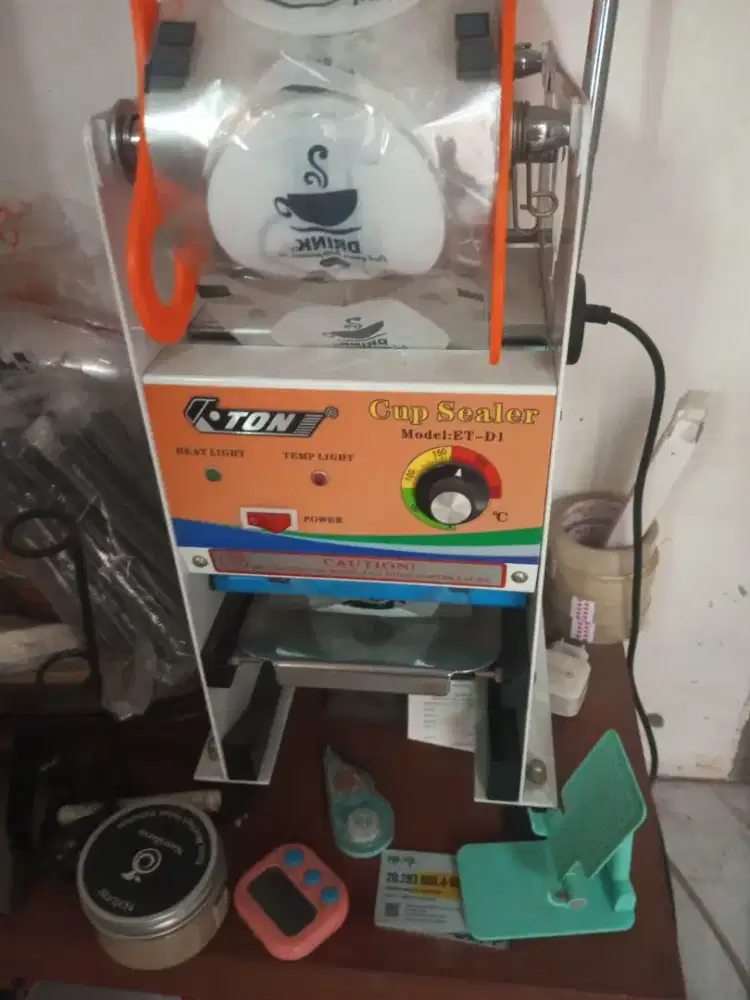 Di jual cepat Cup Sealer