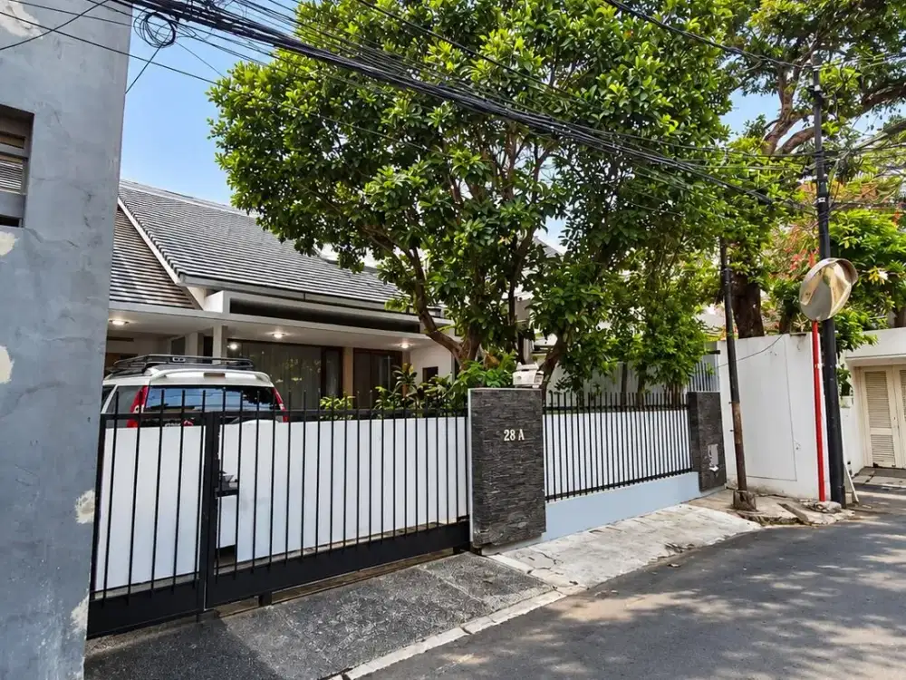 DIJUAL CEPAT MURAH RUMAH ASRI SIAP HUNI DI KEMANG TIMUR