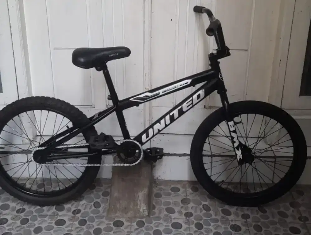Sepeda Bmx ukuran 20 Rem Torpedo