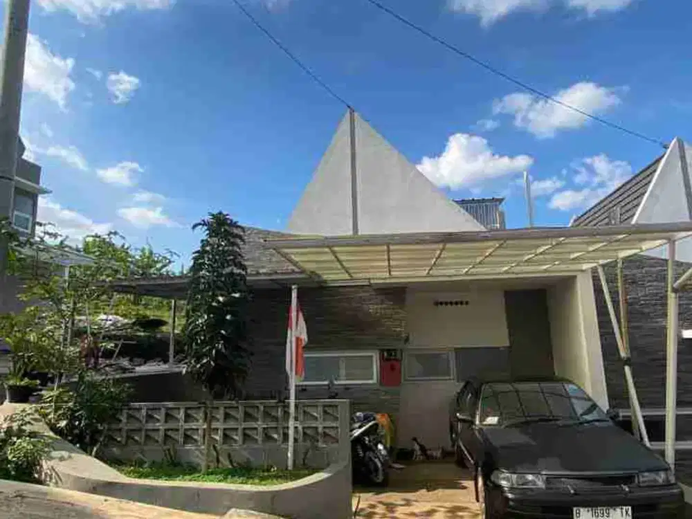 Di jual rumah minimalis modern dalam komplek bangunan masih like new di jatihandap dekat terminal cicaheum