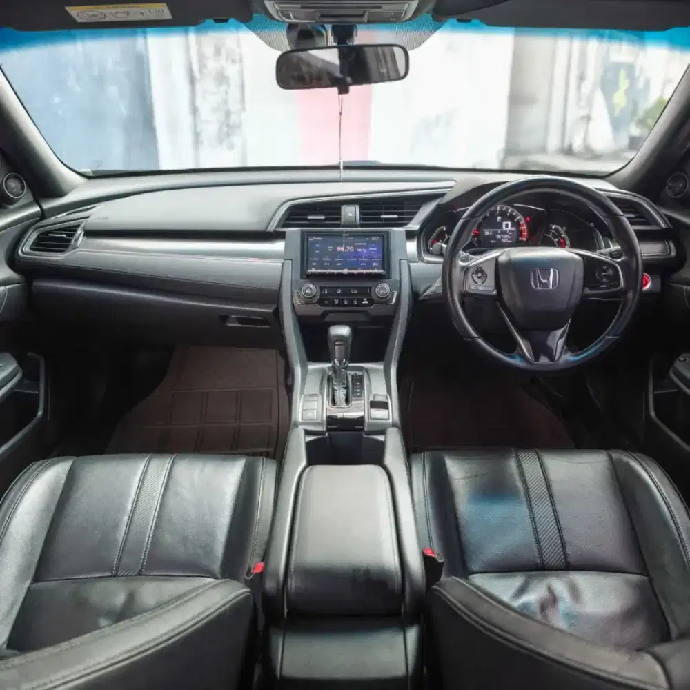 Honda Civic E Hatsback 1500cc matic 2018