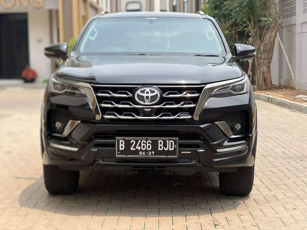 TOYOTA FORTUNER 2.7 SRZ GR BENSIN SPORT AT 2022