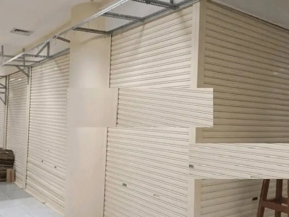 RON.A3402 STAND PUSAT GROSIR SURABAYA (PGS) LOKASI TENGAH KOTA, BAGUS UNTUK USAHA