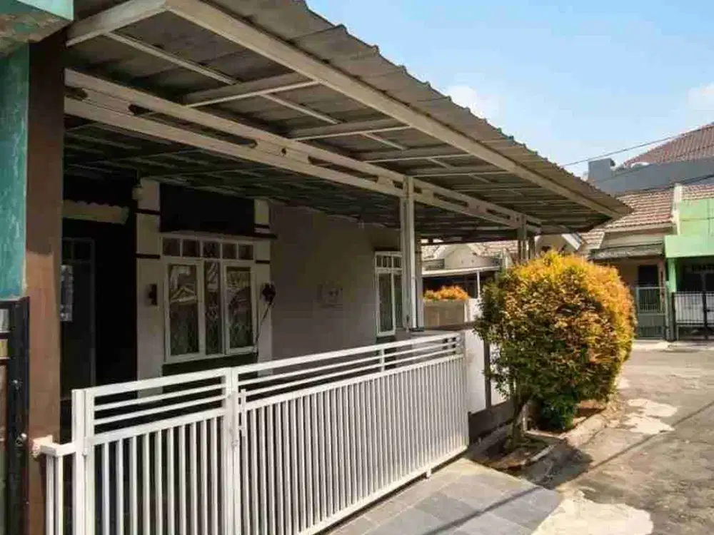 Rumah posisi hook di Nusa loka BSD