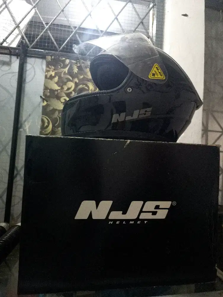 Helm NJS ZX-1 Black
