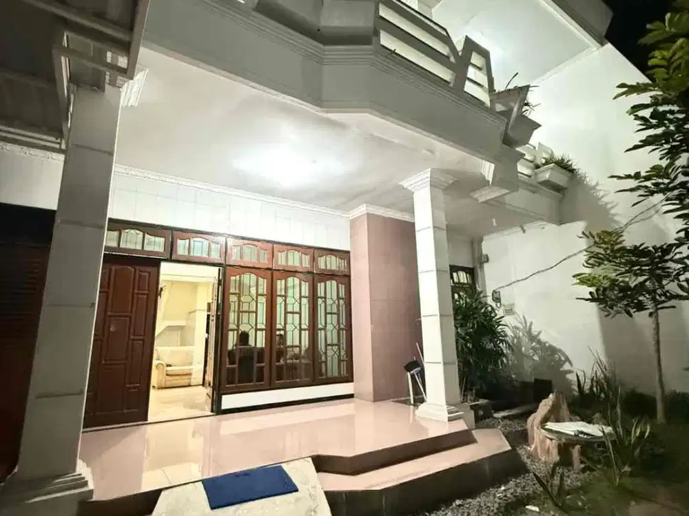 Disewakan Rumah Besar Bisa utk Kantor Pondok Mutiara dkt Pondok Jati Taman Pinang