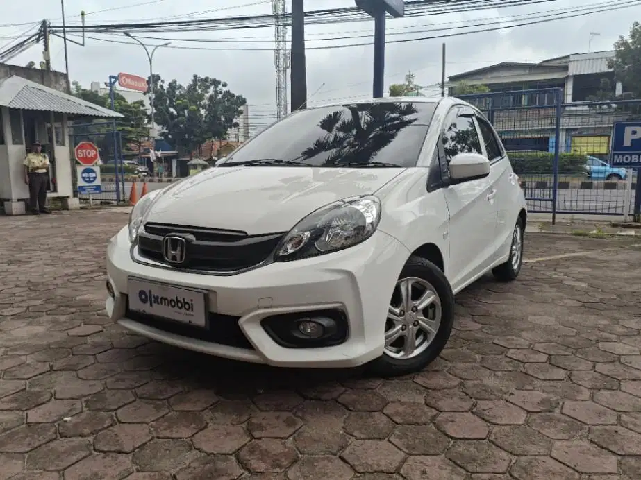 DP Murah Honda Brio Satya  1.2 E Bensin-AT 2016