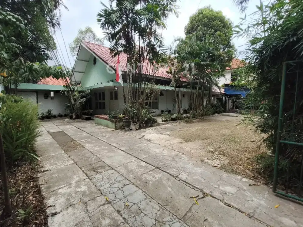 Rumah Di Lokasi Sangat Strategis Dekat Golf Rawamangun Luas 782m2