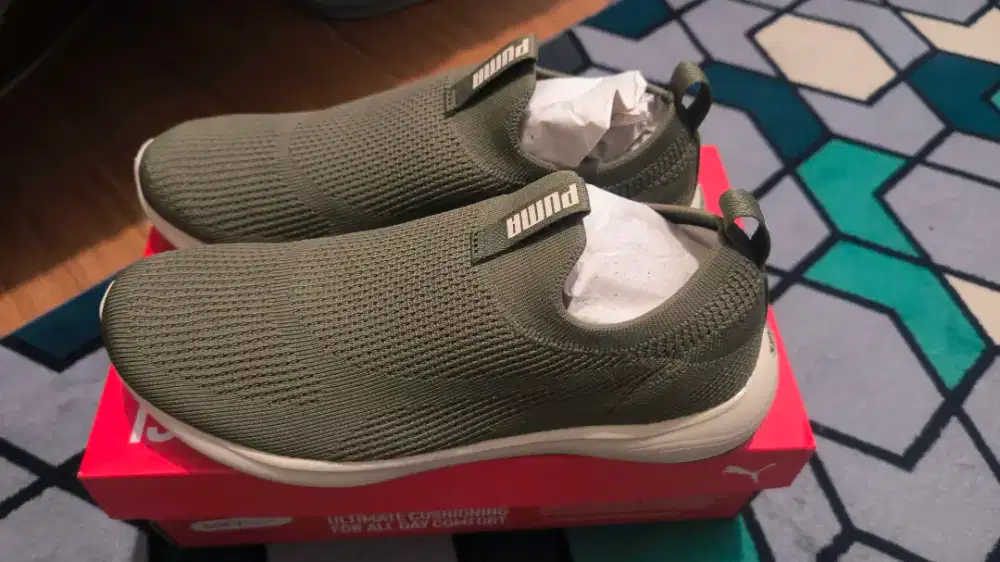 Sepatu Puma Softride V2