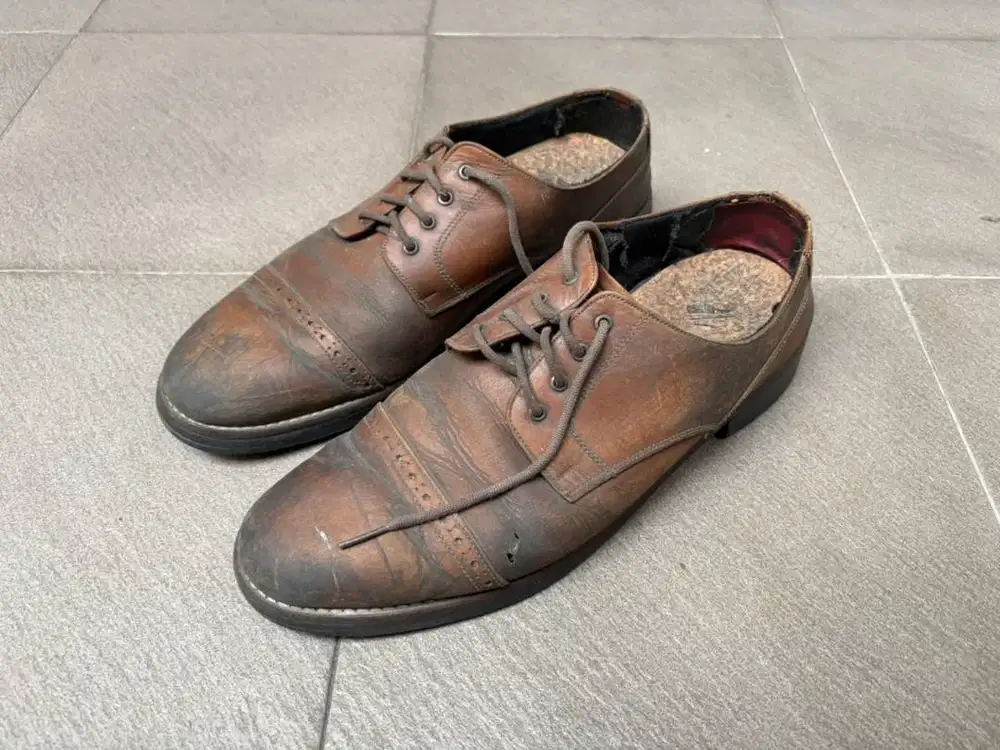 Sepatu pantofel formal Portee Goods dark brown