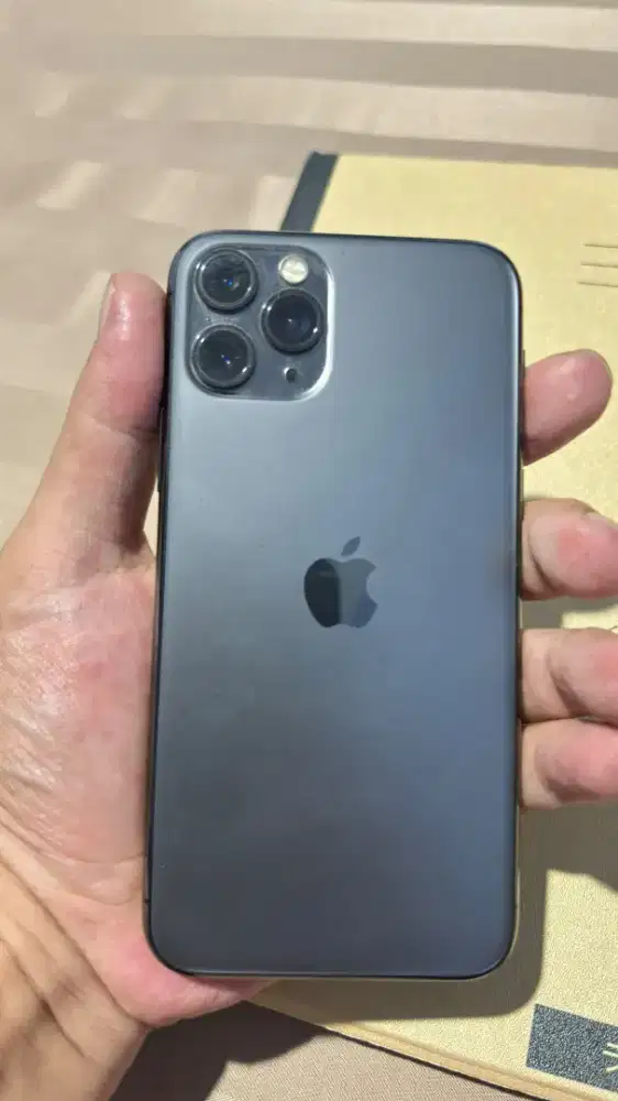 Dijual Iphone 11 pro 64gb Ex. Inter