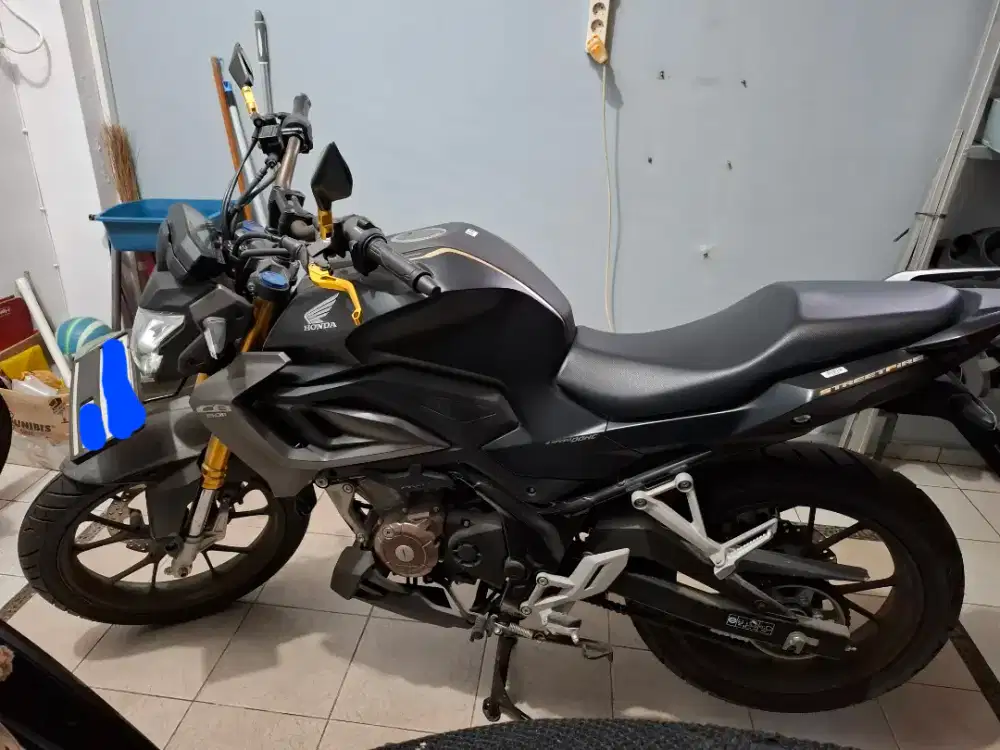 HONDA CB150R LIMITED EDITION
