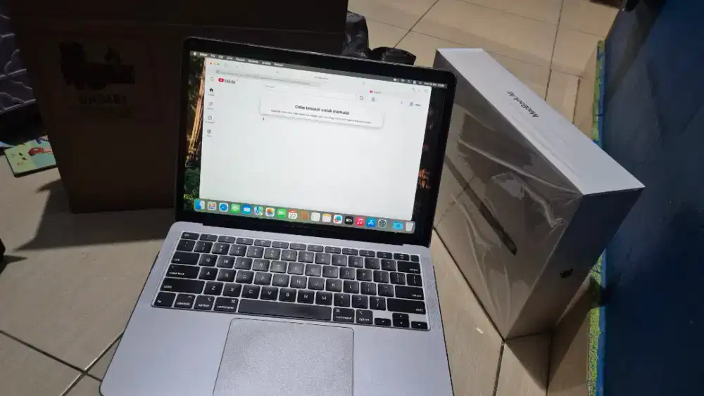 Jual Macbook Air 13inc tahun 2020