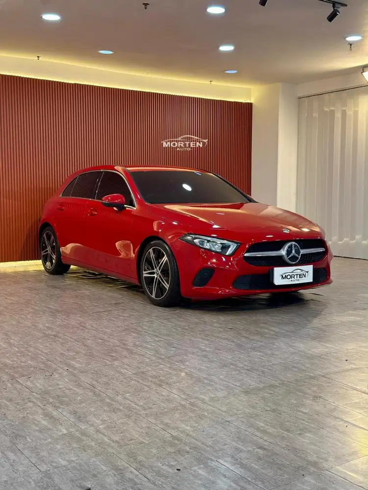 Mercedes Benz Mercy A200 CBU 2019 Low KM 25RB Antik