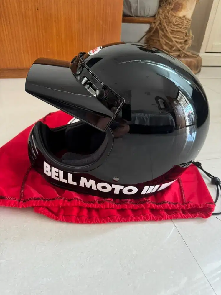 Helm bell cakil