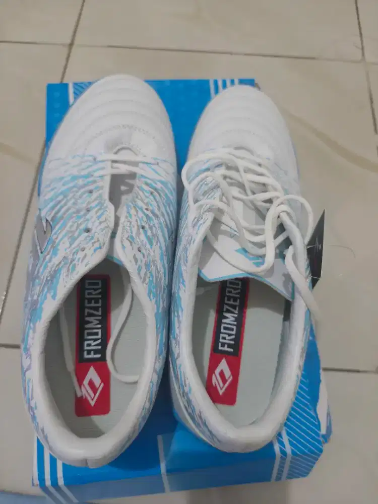 Sepatu Futsal Fromzero UK 39