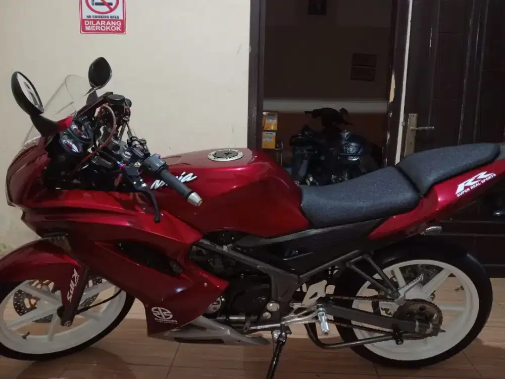 Dijual cepat kawasaki ninja rr kips
