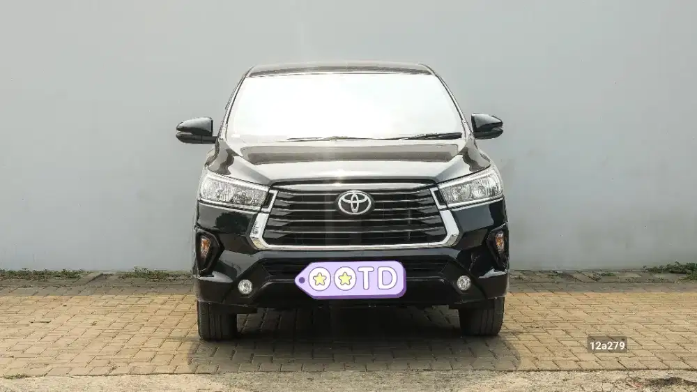 TOYOTA INNOVA G 2.0 Manual 2022 - Low Kilometer