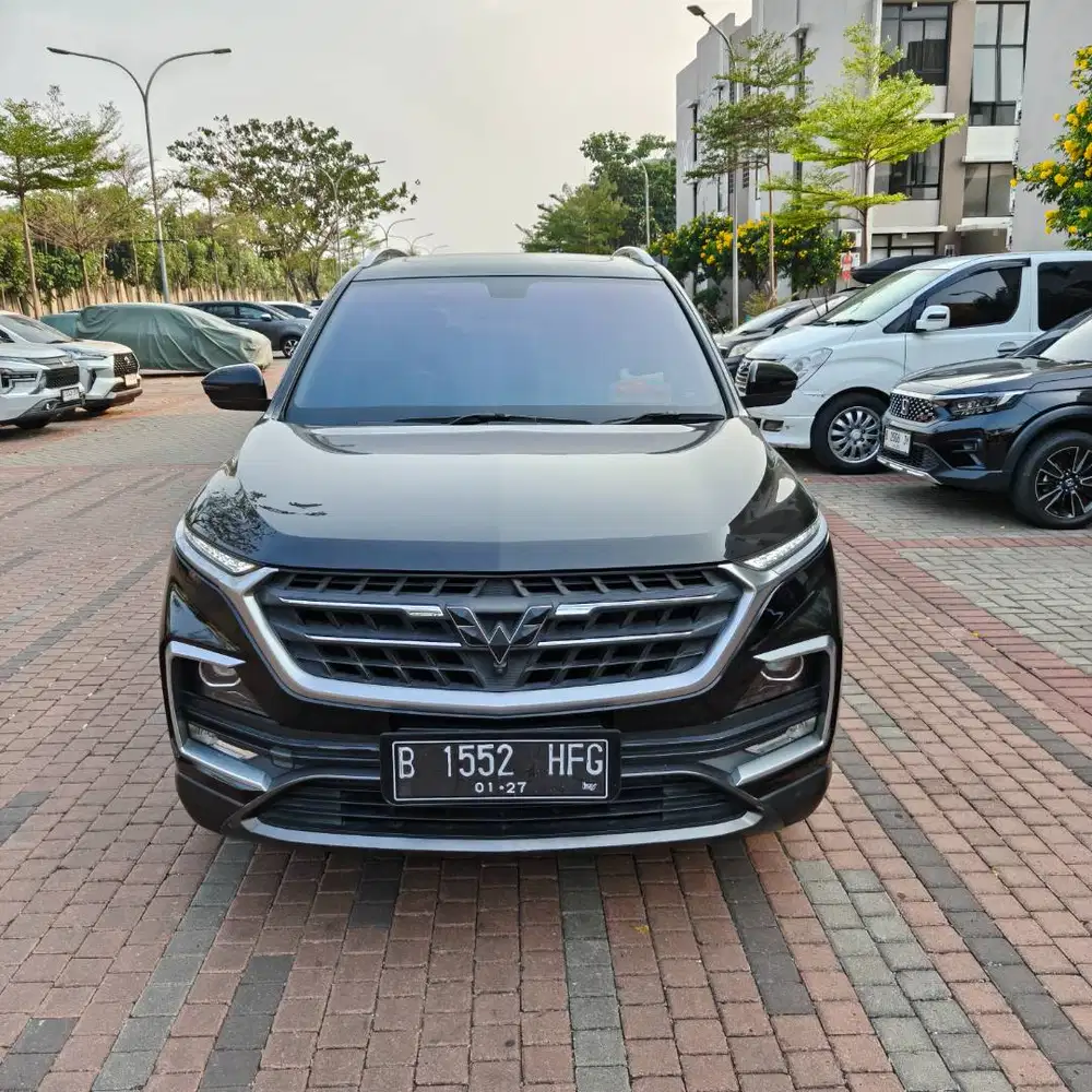 Wuling Almaz (2021)