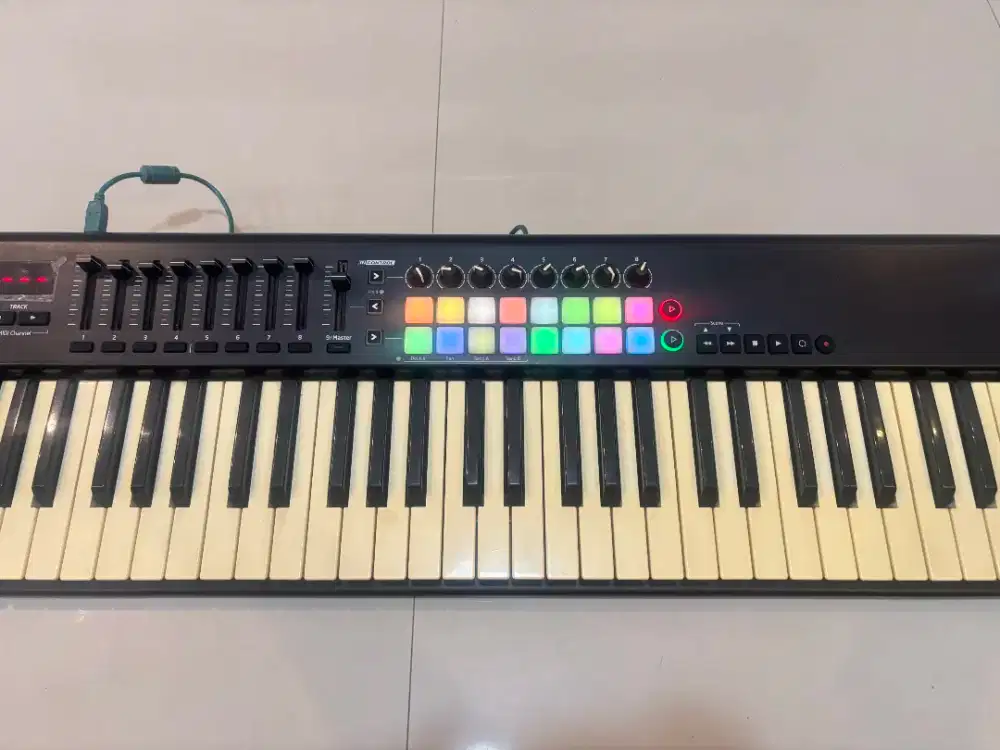 Novation Launchkey 61 MK2