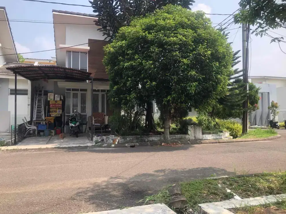 Rumah di Cluster Premium Ukuran Besar dan Siap Huni Dijual Setengah Harga di Citra Maja