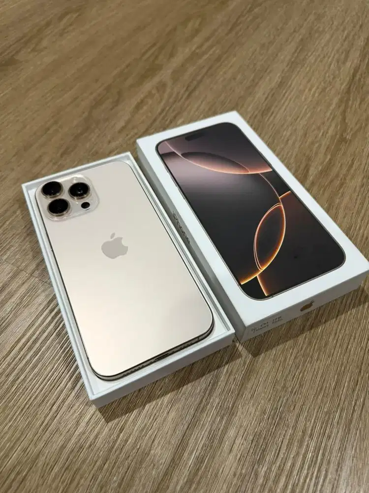 Iphone 16 Pro Max 1 TB iBox lengkap mulus bisa tukar tambah