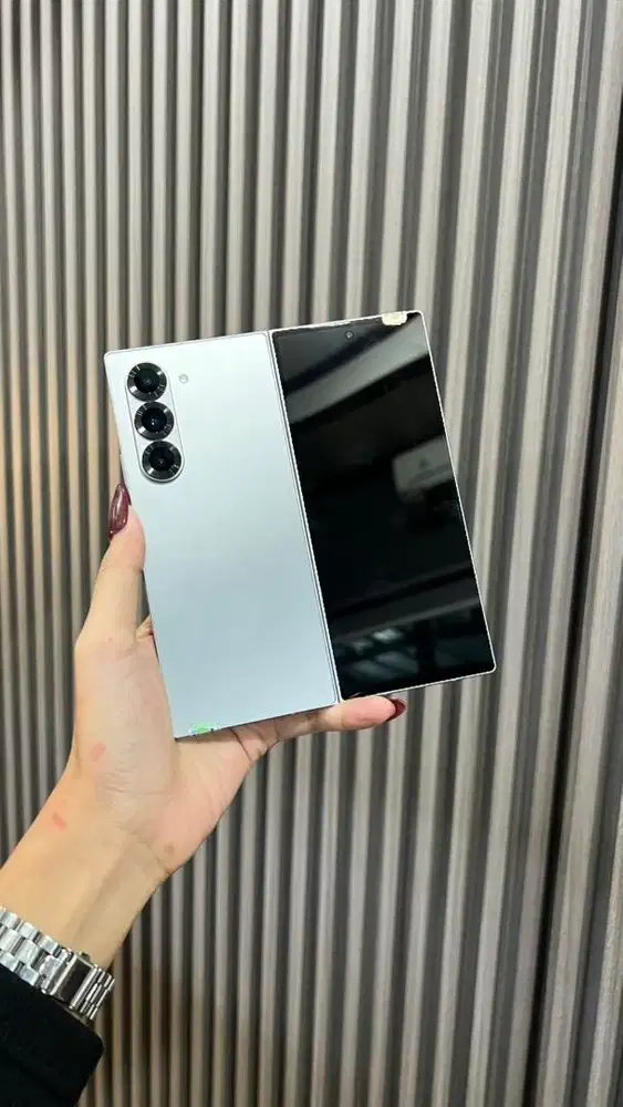 Samsung Z Fold 6 12/256GB SEIN RESMI
