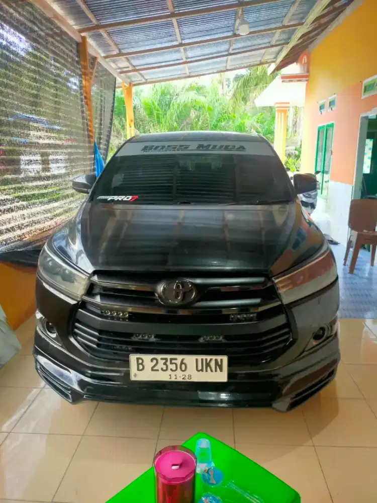 Toyota kijang innova 2018 mt km 180 an
