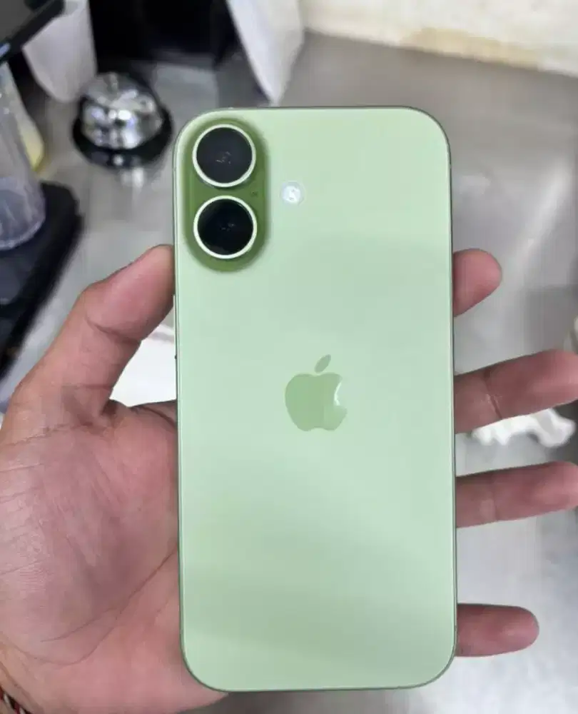 iPhone 17 basic sage iBox