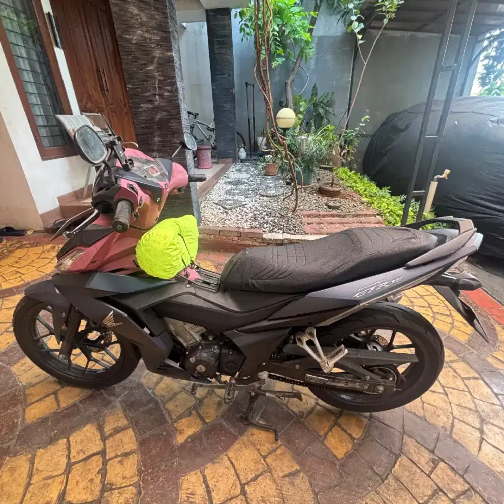 DIJUAL Supra GTR 150 tangan pertama
