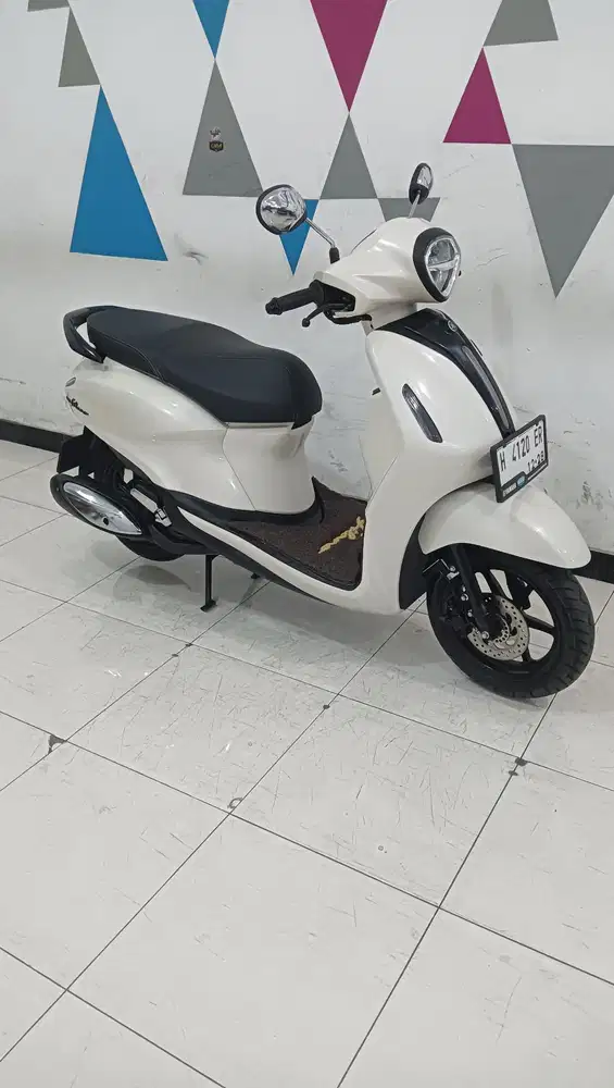 Yamaha Grand Filano Putih 2023 Km.4000