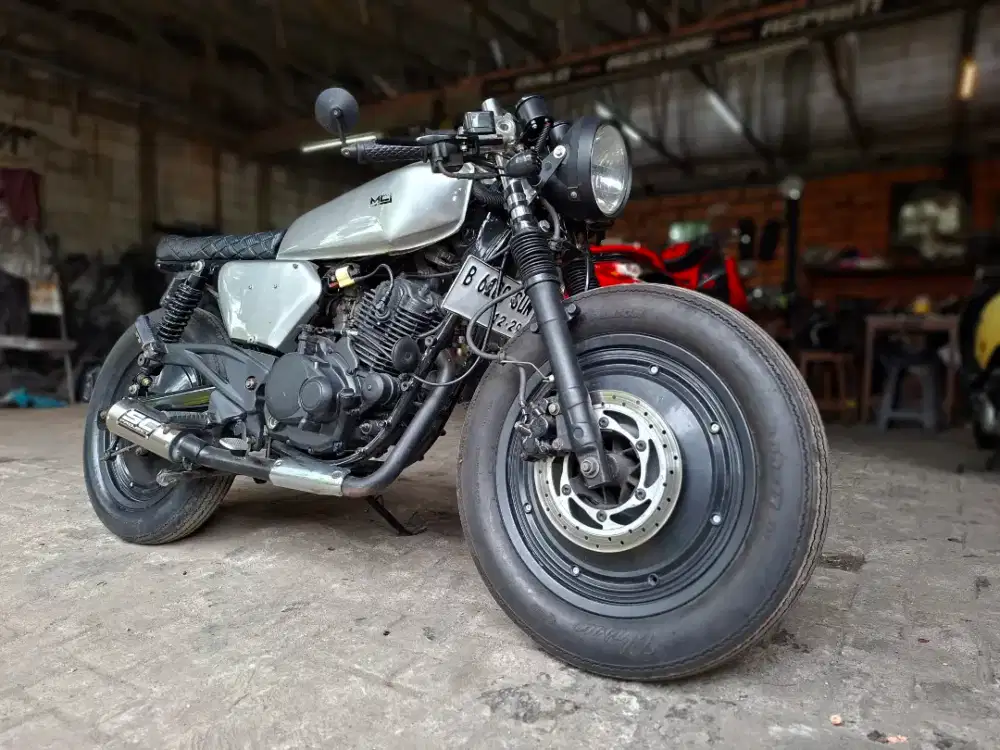 Pulsar 180cc UG3 Custom Caferacer / Brat / Japs Istimewa