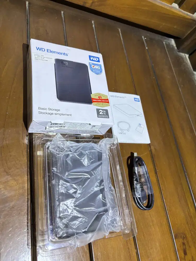 Hardisk Eksternal WD 2TB Western Digital Elements Fullset..