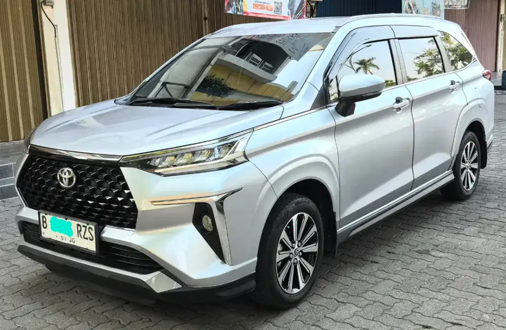 New Veloz MT 2024/2025
