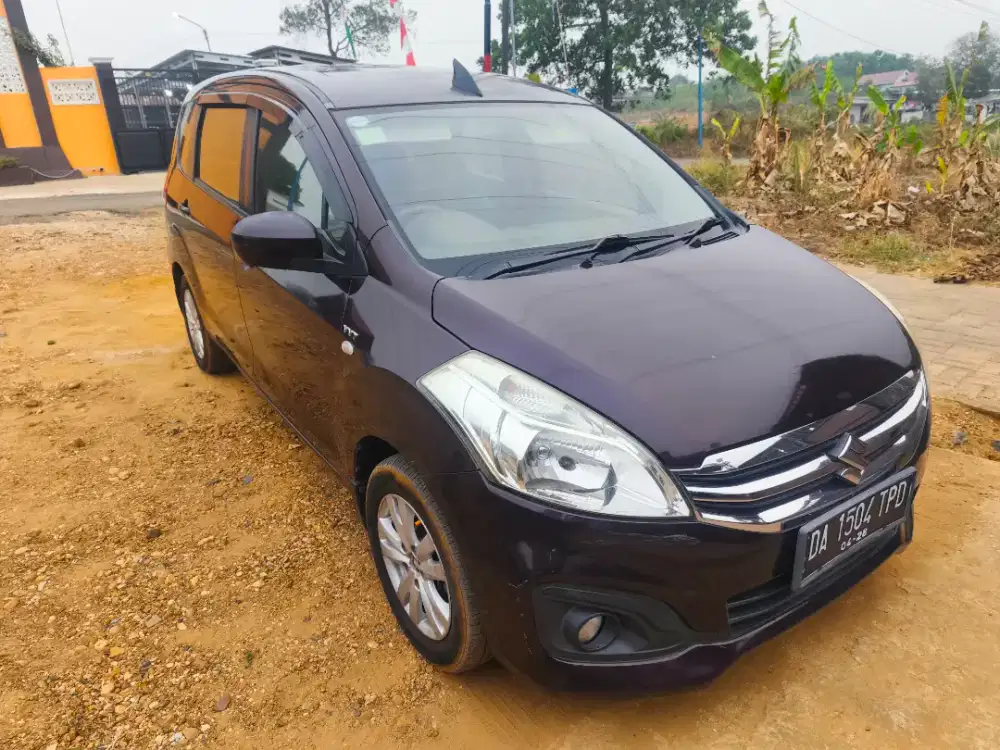 Suzuki Ertiga GL 2016 AT Merah Metalik / Maroon