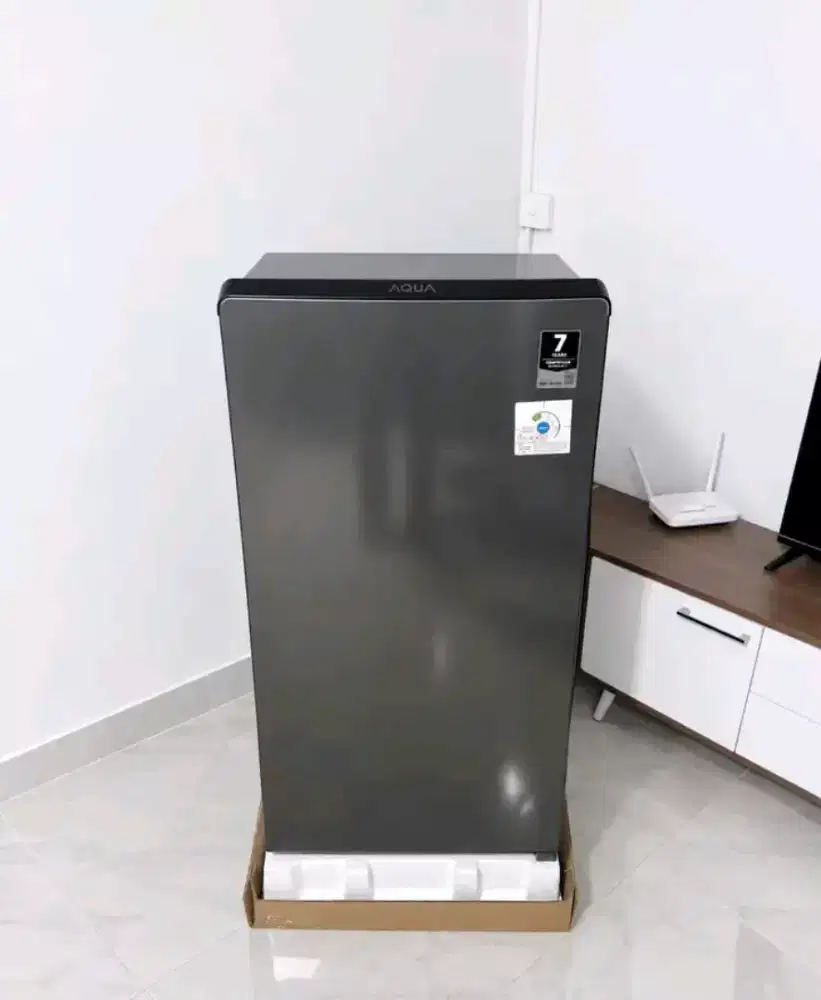kulkas polytron&Aqua
