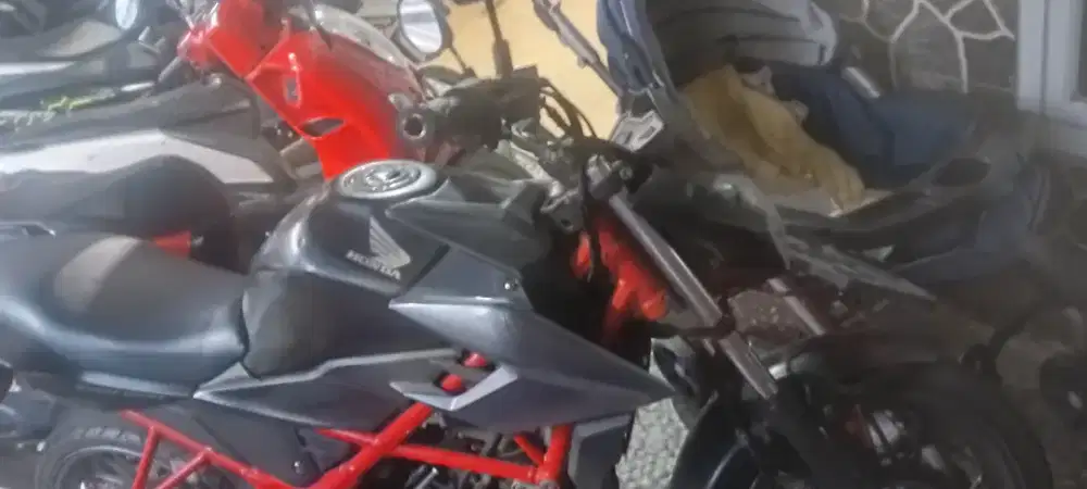CB150 R 2017 lengkap