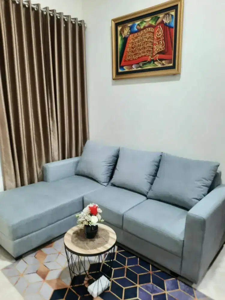 Sofa slonjor mulus masih baru