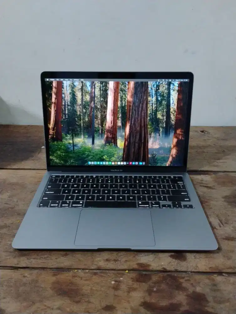 Macbook Air 13 Inch 2020 i3 8gb/128gb