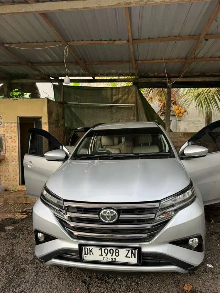 Toyota Rush 2018 Bensin