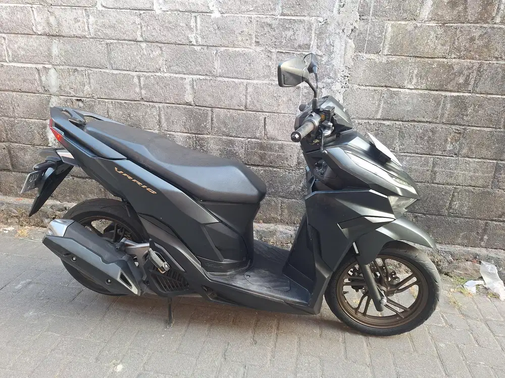 Vario 125 iss keyles 2024 pajak baru bisa cash/kredit syariah TERMURAH