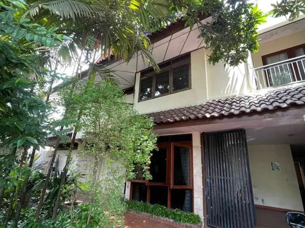 Dijual Rumah di Sekolah Duta Raya Pondok Indah Jakarta Selatan