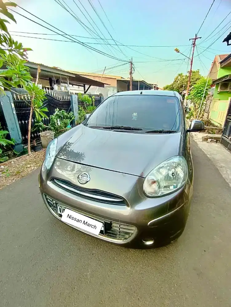 Nissan march manual